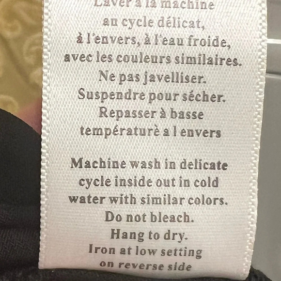 Size small Grenier Black and white sleeveless top - Picture 6 of 6